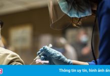 Chuyên gia khuyên Canada hoãn tiêm mũi 3 dù dư 9 triệu liều vaccine