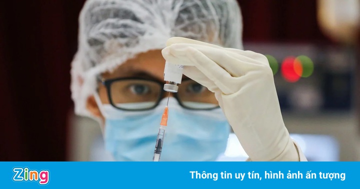 F0 ở Hà Nội từng đi tiêm vaccine cùng hàng trăm người