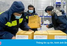 Thêm hơn 1,4 triệu liều vaccine AstraZeneca về Tân Sơn Nhất