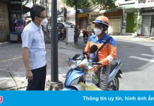 Nhiều người dân TP.HCM bất ngờ khi Phó thủ tướng đến hỏi chuyện