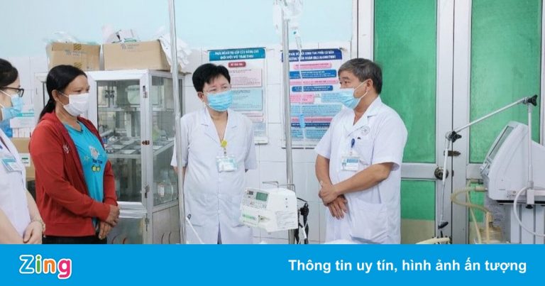 Ngôi nhà bốc cháy lúc rạng sáng, 3 bố con tử vong