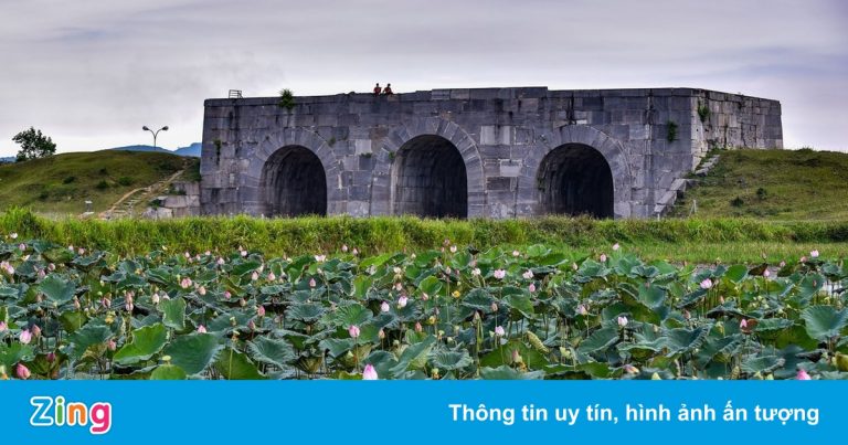 Thanh Hóa thí điểm mở lại khu du lịch, cho hàng quán hoạt động