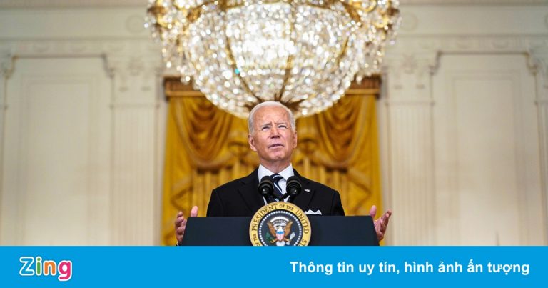 Chính quyền Biden và CDC Mỹ bất hòa vì việc tiêm mũi 3