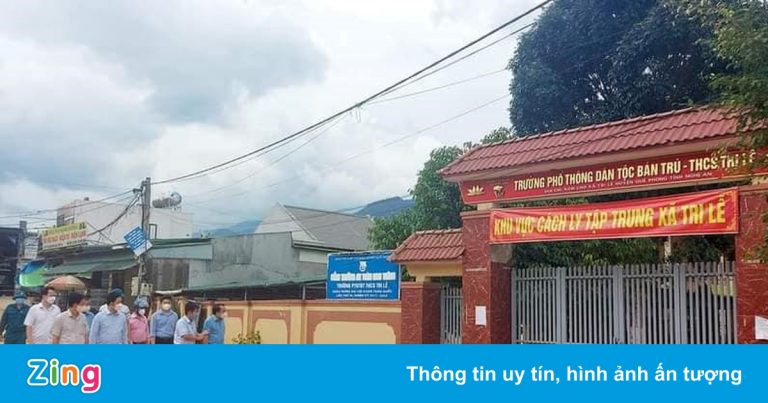 3 học sinh nhiễm nCoV sau ngày khai giảng, một huyện dừng dạy học