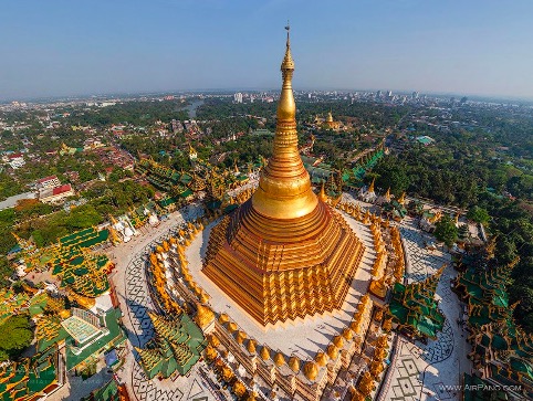 Loá mắt với toà tháp dát 7 tấn vàng của Myanmar - 2