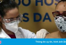 Brazil lật ngược làn sóng Covid-19 nhờ tăng độ phủ vaccine