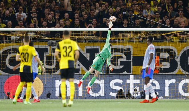 Young Boys vs Man Utd anh 30