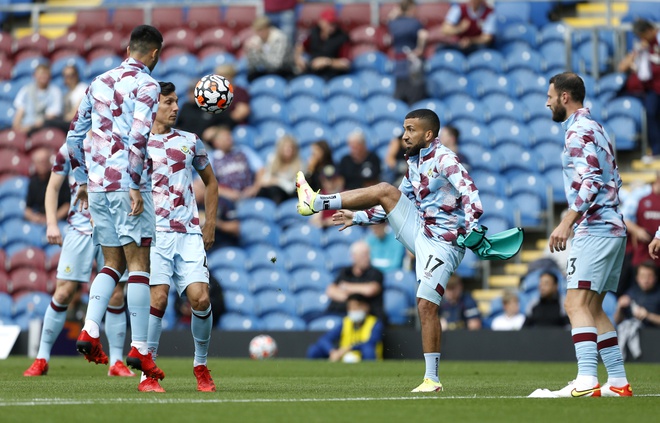 Burnley vs Arsenal anh 19