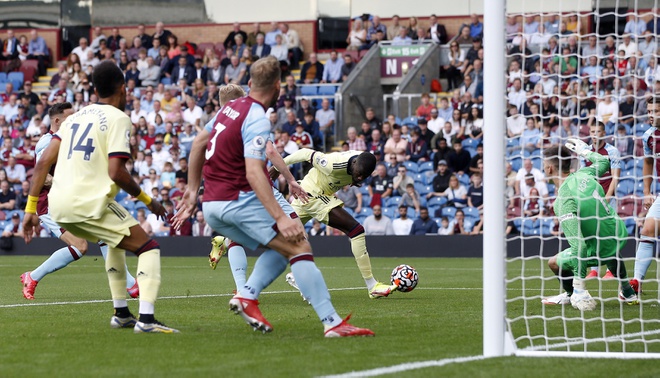 Burnley vs Arsenal anh 17