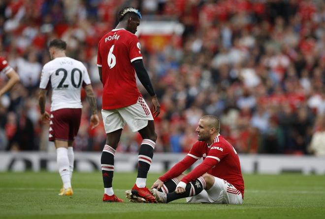 Man Utd dau Aston Villa anh 4