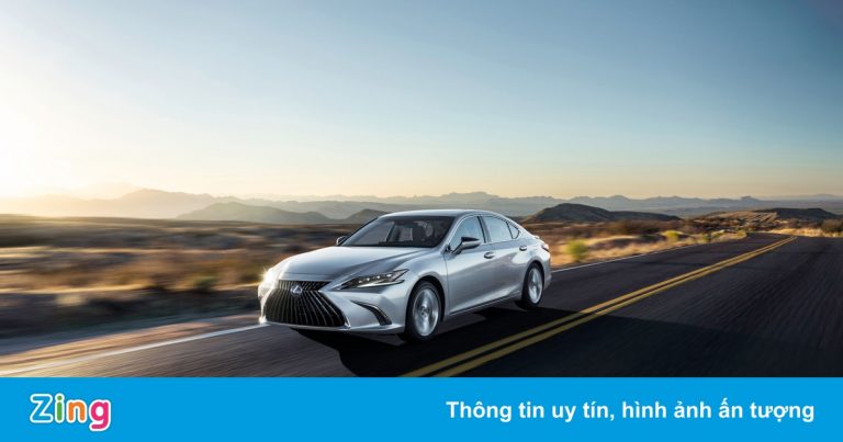 Lexus ES 2022 có giá 40.800 USD tại Mỹ