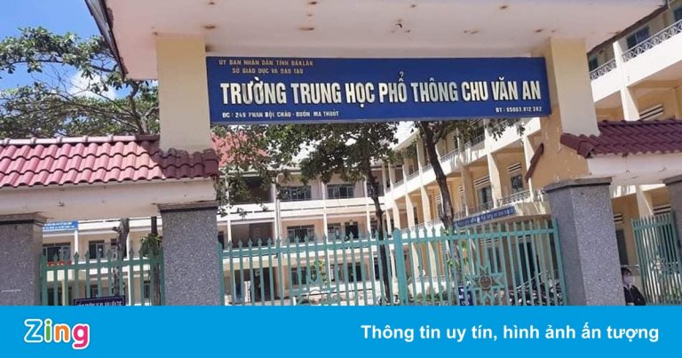 Kiểm điểm trường tổ chức cho học sinh vùng dịch thi lại