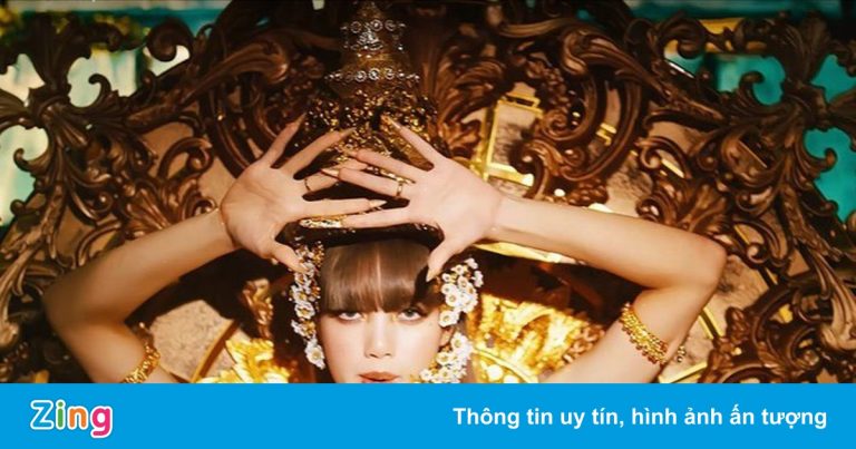 Quá khứ khi còn là thực tập sinh của Lisa