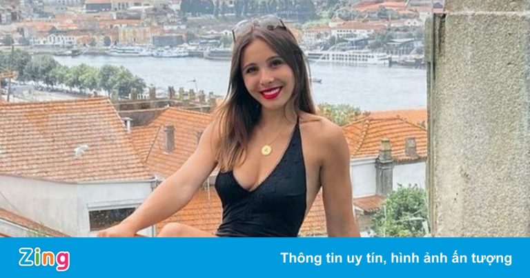 Nữ sinh ngành y trở thành người mẫu nổi tiếng