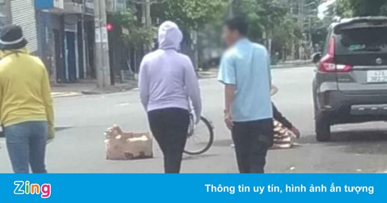 Không mang khẩu trang, cán bộ địa chính bị phạt 3 triệu đồng Không mang khẩu trang, cán bộ địa chính bị phạt 3 triệu đồng