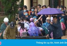 Huy động quân đội giải cứu học sinh sau trận mưa kỷ lục ở Quảng Ninh