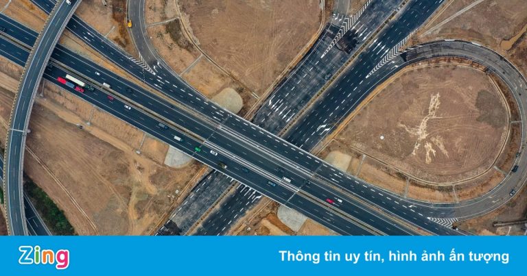 Hà Nội sẽ dồn lực làm đường vành đai 4 trong 5 năm tới