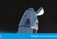 Lỗi khó ngờ trên tàu vũ trụ du lịch của Elon Musk