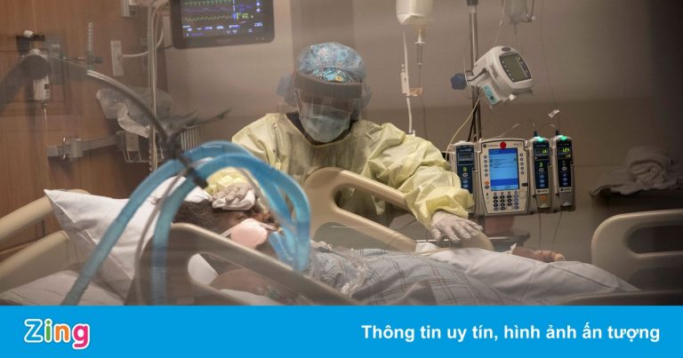 Cách các nước chăm sóc y, bác sĩ trong đại dịch Cách các nước chăm sóc y, bác sĩ trong đại dịch
