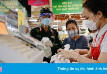 Đơn hàng đi chợ hộ tại TP.HCM giảm mạnh