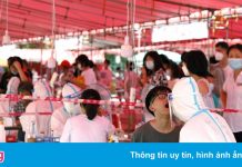 Số ca mắc Covid-19 trong cộng đồng ở Trung Quốc tăng vọt