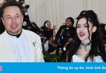 Elon Musk chia tay bạn gái ca sĩ