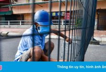 30 chốt chặn cứng ngăn người dân vào vùng dịch ở Hà Nội