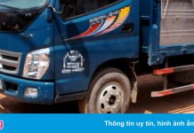 Bé trai gần 2 tuổi tử vong khi cha lùi ôtô