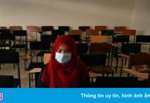 Lớp học vắng tanh sau khi Taliban ra sắc lệnh đầu tiên đối với phụ nữ