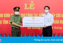 Công an An Giang hỗ trợ 2.000 bình oxy cho các khu điều trị F0