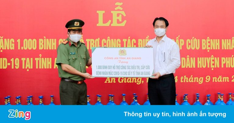 Công an An Giang hỗ trợ 2.000 bình oxy cho các khu điều trị F0