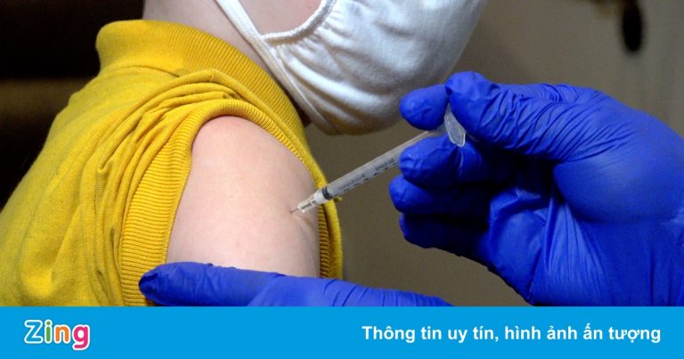 Phản ứng ở cơ thể người tiêm hai loại vaccine Covid-19