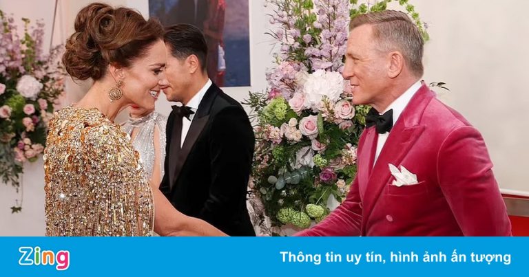 Daniel Craig trên thảm đỏ buổi công chiếu ‘No Time To Die’