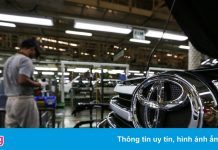 Covid-19 vừa quật ngã hãng xe lớn nhất thế giới