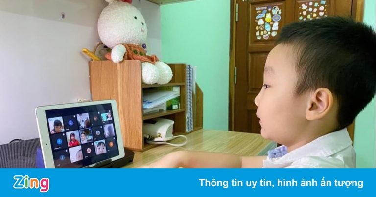 Học sinh tiểu học ở Bà Rịa – Vũng Tàu lùi thời gian học online