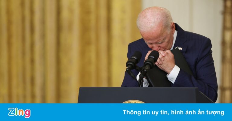 Tỷ lệ ủng hộ ông Biden giảm mạnh vì sự kiện Afghanistan