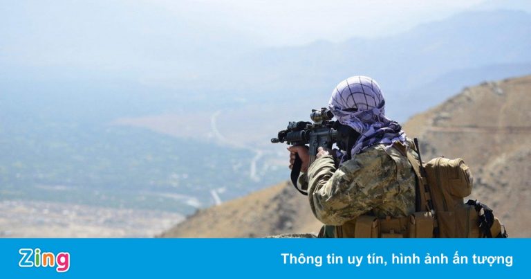 Taliban vây hãm thành trì cuối cùng của quân phản kháng