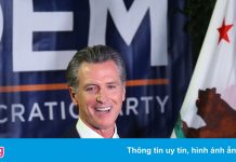 Gió đổi chiều ở quận Cam