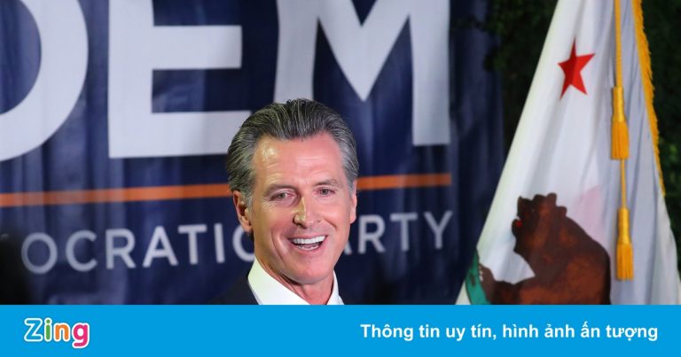 Gió đổi chiều ở quận Cam Gió đổi chiều ở quận Cam