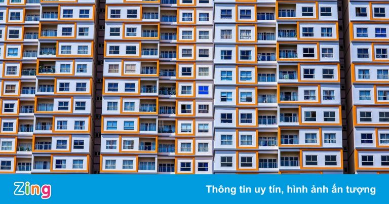 Nhiều sàn giao dịch BĐS không còn tiền trả lương nhân viên Nhiều sàn giao dịch BĐS không còn tiền trả lương nhân viên