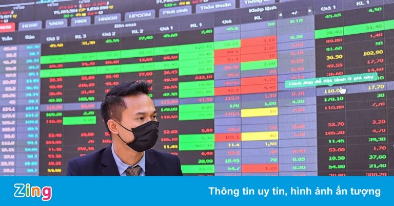 Công ty chứng khoán: Tích lũy dần cổ phiếu cho quý III