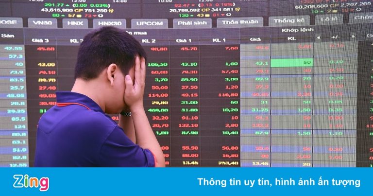 VN-Index lao dốc do lo ngại ‘bom nợ’ Evergrande