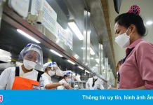 Doanh nghiệp TP.HCM và các tỉnh phía Nam mòn mỏi chờ vaccine mũi hai