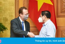 Thủ tướng: VN luôn cầu thị, chia sẻ khó khăn với doanh nghiệp