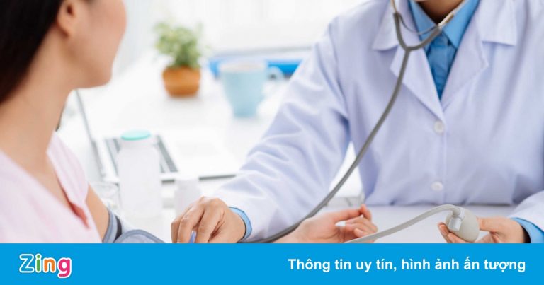 Những trường hợp không cần đo huyết áp khi tiêm vaccine Covid-19 Những trường hợp không cần đo huyết áp khi tiêm vaccine Covid-19