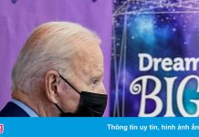 Tổng thống Biden quyết tiêm vaccine cho 70% dân số thế giới