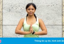 Cô giáo yoga nước ngoài ở TP.HCM mở lớp học trực tuyến miễn phí
