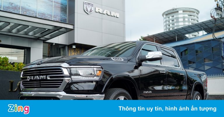 RAM 1500 ra mắt tại Việt Nam, bán tải hạng nặng có giá từ 5,38 tỷ đồng