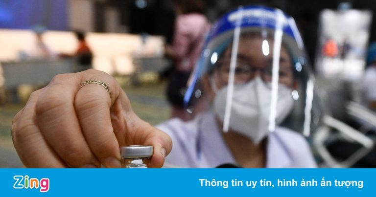 Bí thư Hà Nội: Nâng công suất tiêm vaccine trong quý IV Bí thư Hà Nội: Nâng công suất tiêm vaccine trong quý IV