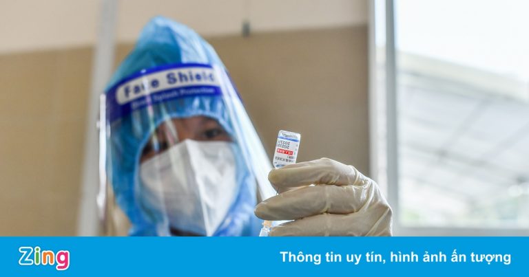 Tiêm đủ 2 mũi vaccine, người dân vẫn có thể nhiễm nCoV